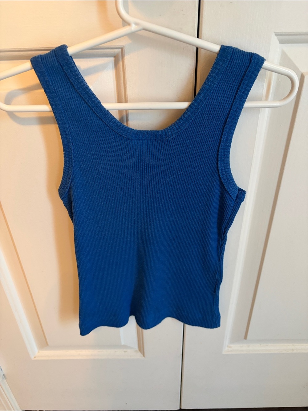 Royal Blue Ribbed Tank Top - Picture 2 of 2